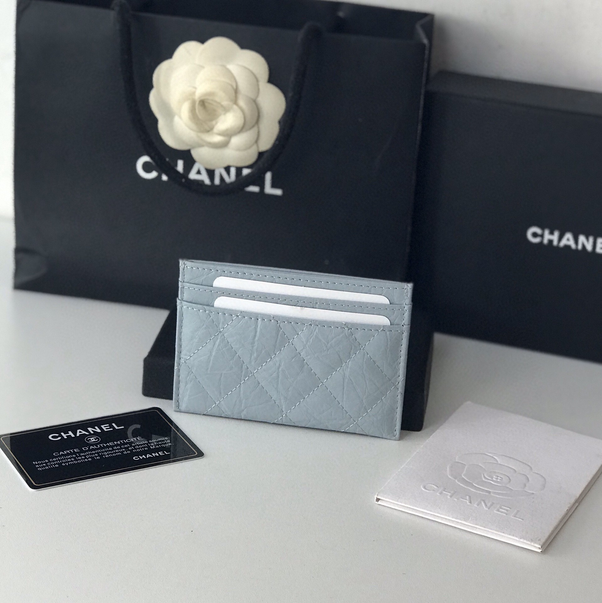 芸能人愛用Chanel シャネル 実物の写真 N品スーパーコピー財布代引き対応国内発送後払い安全必ず届く優良サイト